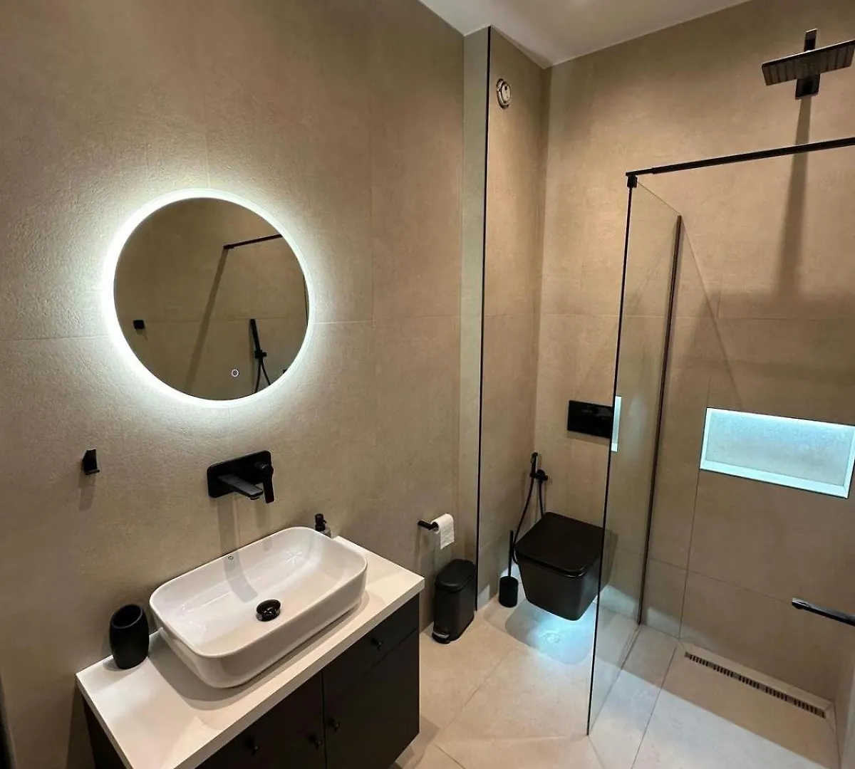 סרנדה Luxurious Coastal Apartment